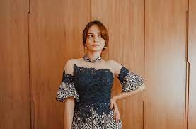 Enzy storia kenang momen pertama punya pacar. Belum Menikah Tapi Mbak You Ramal Enzy Storia Bakal Dimadu Jika Punya Suami Semua Halaman Hype