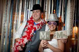 Blue And Silver Diy Wedding On The Rooftop At Las Vegas S Platinum Hotel Little Vegas Wedding Diy Wedding Platinum Hotel Ribbon Backdrop