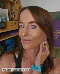 Beautiful necklace and matching earrings rings