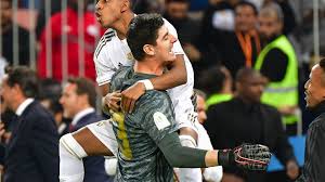 Terminer 2020 avec une septième victoire consécutive. Real Madrid Thibaut Courtois Savoure La Victoire En Supercoupe Goal Com