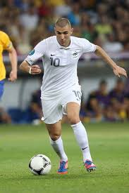 Born 19 december 1987) is a french professional footballer who plays as a striker for spanish club real madrid. Benzema Karim Wikiwand