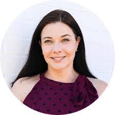 Emily Cadle's Instagram, Twitter & Facebook