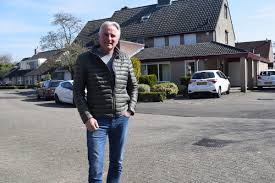 Últimas noticias de hans smulders. Op Bezoek Bij Hans Smolders Ik Ben Altijd Al Tegen De Stroom In Gegaan Indebuurt Tilburg