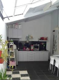 Biasanya suasana teras lebih segar dari pada ruang tamu, karena ada udara segar yang datang. Inspirasi Kanopi Untuk Dapur Terbuka Desain Kanopi Istimewa