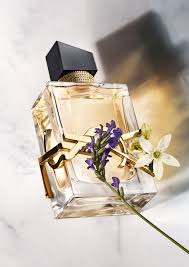Libre Eau De Parfum En 2020 Yves Saint Laurent Esencia De Lavanda Perfume