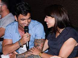 Check spelling or type a new query. Fotos Alberto Indio Apresenta O Novo Album Com O Apoio Da Namorada Joana Cruz