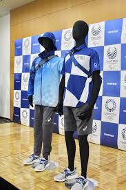 ジャケット、帽子、シューズ、パンツ、マスクのみ試着可能（ シャツ＆くつ下は試着不可 ）で、 ジャケットとシャツのサイズ、帽子とマスクのサイズは一緒じゃないといけない です。 æš'ã•å¯¾ç­–ãŒãƒã‚¤ãƒ³ãƒˆ æ±äº¬2020å¤§ä¼šãƒœãƒ©ãƒ³ãƒ†ã‚£ã‚¢ãƒ¦ãƒ‹ãƒ•ã‚©ãƒ¼ãƒ ç™ºè¡¨ä¼š Tokyo Headline