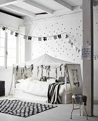 wonen met kinderen zo is iedereen blij in huis vtwonen kura bed ikea kura bed kura bed hack