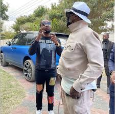 Matebu on november 17, 2017, 19:44 one thing that we must realize is that he worked his tail off … koffi olomide began his career as a guitarist, but then joined papa wemba's viva la musica as a backing vocalist. Koffi Olomide In Town Zimetro News