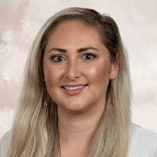 Nicole Saccone's Instagram, Twitter & Facebook