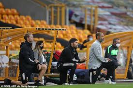 Nuno herlander simões espírito santo ( portekizce telaffuz: Wolves Boss Nuno Espirito Santo Says Players Should Take The Knee For Longer Than Five Seconds Aktuelle Boulevard Nachrichten Und Fotogalerien Zu Stars Sternchen