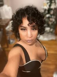 Ebony Ramsey's Instagram, Twitter & Facebook