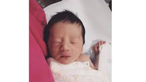 Sonia Sui delivers baby boy in Singapore
