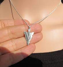 Silver Arrowhead Necklace Arrow Necklace Arrow Necklace Etsy In 2020 Arrow Necklace Arrowhead Necklace Tribal Pendant