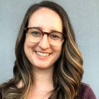 Sarah Hunn's Instagram, Twitter & Facebook