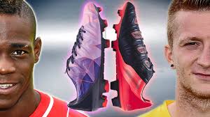Leading puma man marco reus stepped out in training wearing a design that's clearly built to complement the borussia dortmund home kit, also made by puma, of course. Marco Reus Mario Balotelli Boots Puma Evopower 1 2 Test Review Youtube