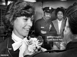 1,506 Bobby Pins Stock Photos, High-Res Pictures, and Images