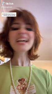 Un ejército de chicas se está atreviendo a hacerse cambio de look. Mullet Tiktok 360 Maraglover On Tiktok Video In 2021 Mullet Hairstyle Aesthetic Hair Shot Hair Styles