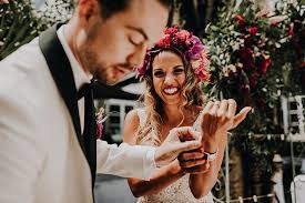 10 Important Steps to Take Right After Getting Engaged