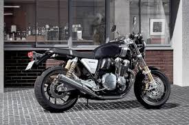 Initialism of competition best or championship best. Honda Cb 1100 Rs Das Macht Dieses Naked Bike So Besonders Autobild De