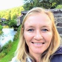 Taryn Dailey's Instagram, Twitter & Facebook