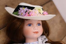 Reading With Teddy Sandra Kuck Hamilton Collection Doll