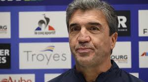 Avant Valenciennes, David Guion ne veut pas se « préparer à la relégation »