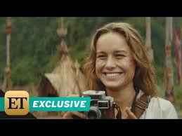 Brie larson with the cast of kong: Exclusive Brie Larson Wants Margaritas And Her Game Boy On The Set Of Kong Skull Island Youtube