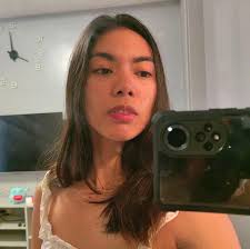 Spicy Basil Chicken 🍛🍴🥂 Spicy, sweet, savoury flavours all packed  together in one dish. Very quick and easy to make and super delicious!