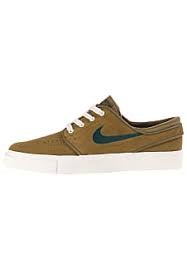 One of the most intriguing iterations of the nike sb janoski to date arrives in a a decidedly dark look with the. Nike Sb Online Shop Planet Sports