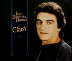 El cantautor valenciano Joan Baptista Humet recibe un homenaje en su  localidad natal, Navarrés