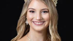 Thoth goes globe trotting for annual Carnival fête