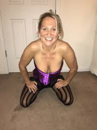 Jen Sexy Jen - Jen Purple (1) Foto Porno - EPORNER