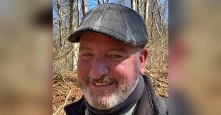 Robert P. Knight Obituary