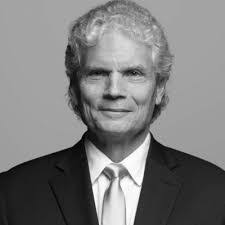 Kerry Kahn's Instagram, Twitter & Facebook