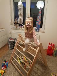 Kletterdreieck Hochwertig Gunstig In 2020 Kletterdreieck Pikler Dreieck Kinder Spielzeug