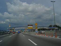 Toll rates are for planning purposes and maybe inaccurate. Smart Tunnel Wikiwand