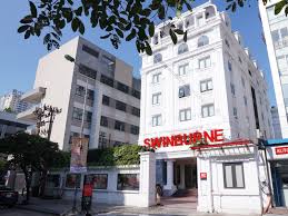 Học quản trị nhà hàng ra làm gì? Có dễ xin việc không - Swinburne Việt Nam