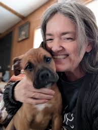 Boxer cuddles nothing better💙