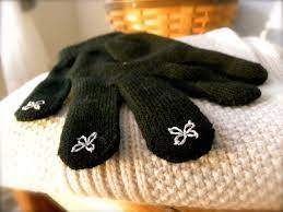 I will show you how to transform a woolen glove into a touch screen glove! Touchscreen Glove Tutorial Sewluxesew