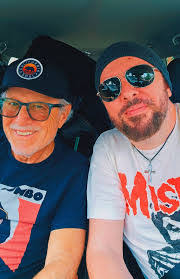 Joe Scardamaglia's Instagram, Twitter & Facebook