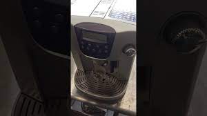 Todos os manuais do macchina da caffè coffee maker machine à café kaffee tens uma pergunta sobre o delonghi magnifica eam3400 mas não consegues encontrar uma resposta no manual de utilizador? Delonghi Magnifica 4400 Espresso Machine Test 3539 Youtube