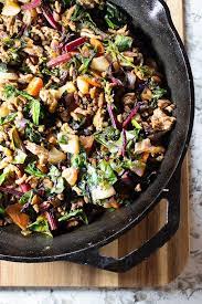 One Pan Ground Turkey Hash Paleo Whole30 Aip Hurried Health Nut Recipe Turkey Hash Quick Meals To Make Ground Turkey Recipes Healthy