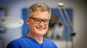 Impfspritze vom Tierarzt: Kammerpräsident sieht Zustimmung