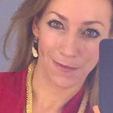 Der wechsel von esther sedlaczek in die ard bedeutet, dass die 'sportschau' weiblicher wird. Stefanie Rhein Redakteurin Reporterin Autorin Wdr Ard Xing