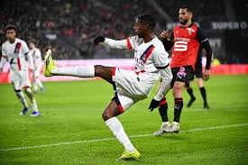 Au lendemain de l'inversion du match et quelques heures après l'ouverture de la billetterie, Rennes-PSG déjà à guichets fermés