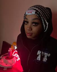 THE EXOTIC LASH SURGEON ✨.