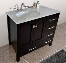 Each feature adds a bit of … Homethangs Com Has Introduced A Guide To Asymmetrical Bathroom Vanities With Offset Sinks
