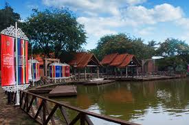 Located in shah alam, malaysia's first agriculture park was opened to the public since 1986. Taman Tasik Shah Alam Shah Alam Canal Photography