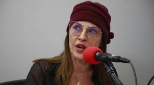La diva de la televisión colombiana, que está rodando 'el paseo 6', ha dejado. Amparo Grisales